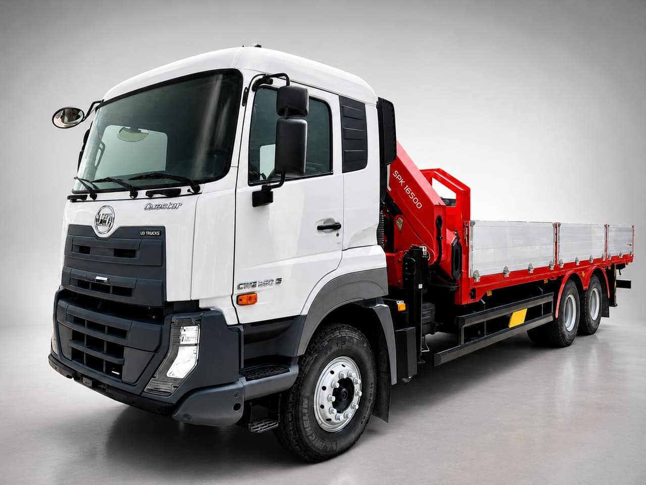 Xe tải UD Trucks Quester CWE 350 6x4 gắn cẩu gập Palfinger SPK18500C (8 tấn)