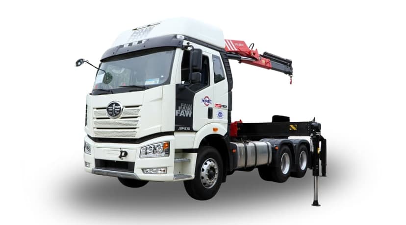 Đầu kéo FAW J6P 6x4 375HP gắn cẩu gập Palfinger SPK18500C (8 tấn)