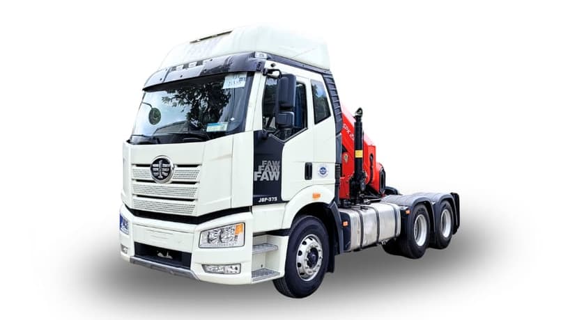 Đầu kéo FAW J6P 6x4 375HP gắn cẩu gập Palfinger SPK23500C (10 tấn)